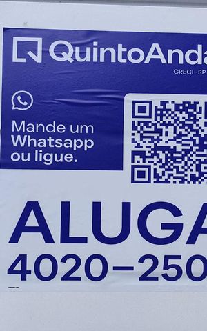 Casa de condomínio à venda com 60m², 2 quartos e 1 vaga Casa de condomínio à venda com 60m², 2 quartos e 1 vagaFachada