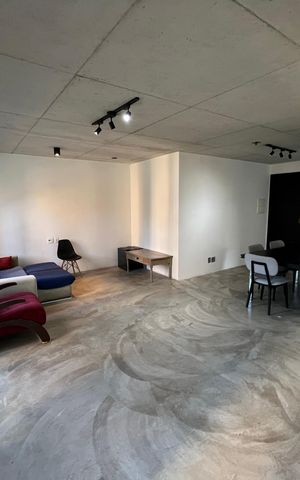 Apartamento à venda com 70m², 1 quarto e 1 vaga Apartamento à venda com 70m², 1 quarto e 1 vagaSala de TV