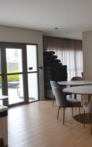 Apartamento à venda com 105m², 3 quartos e 2 vagasÁrea comum - Salão de festas