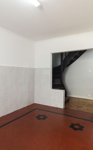 Casa à venda com 110m², 2 quartos e 1 vagaCozinha 