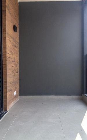 Casa à venda com 205m², 3 quartos e 2 vagas Casa à venda com 205m², 3 quartos e 2 vagasVaranda 2