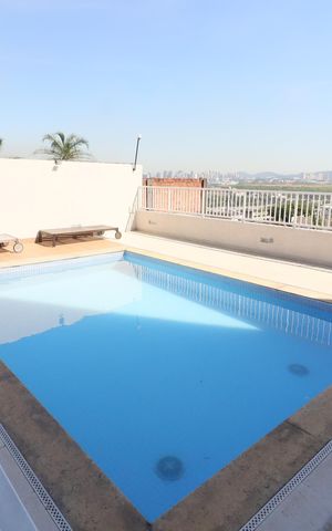 Apartamento à venda com 96m², 2 quartos e 2 vagasÁrea comum - Piscina