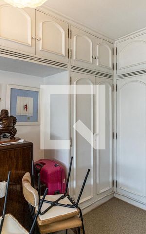 Apartamento à venda com 182m², 3 quartos e 2 vagas Apartamento à venda com 182m², 3 quartos e 2 vagasQuarto