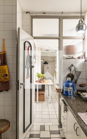 Apartamento à venda com 182m², 3 quartos e 2 vagas Apartamento à venda com 182m², 3 quartos e 2 vagasCozinha
