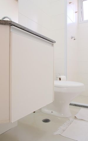 Apartamento à venda com 78m², 3 quartos e 2 vagasBanheiro da Suíte