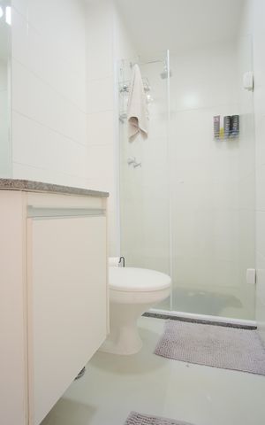 Apartamento à venda com 78m², 3 quartos e 2 vagasBanheiro Social