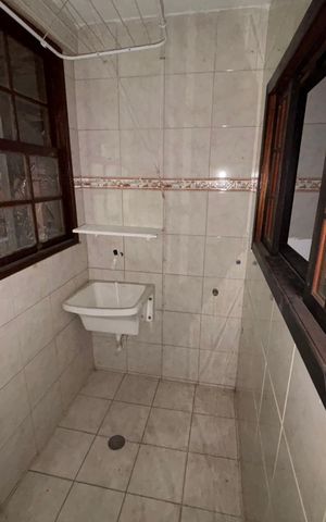 Casa de condomínio para alugar com 90m², 2 quartos e 1 vaga