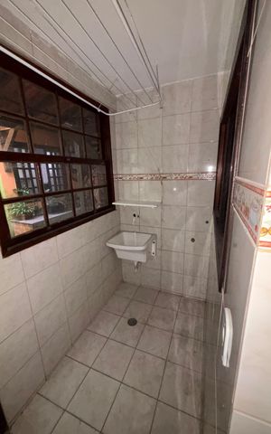 Casa de condomínio para alugar com 90m², 2 quartos e 1 vaga