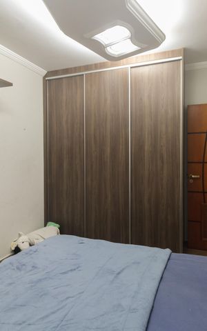 Casa à venda com 220m², 4 quartos e 3 vagas Casa à venda com 220m², 4 quartos e 3 vagasQuarto 1