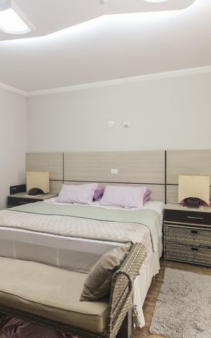 Casa à venda com 220m², 4 quartos e 3 vagas Casa à venda com 220m², 4 quartos e 3 vagasSuíte 2
