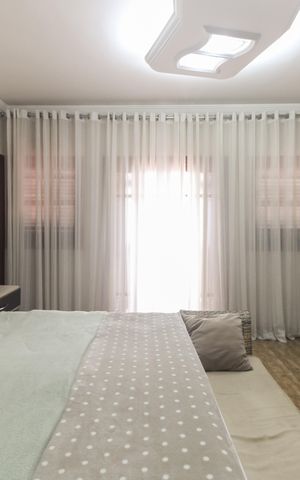 Casa à venda com 220m², 4 quartos e 3 vagas Casa à venda com 220m², 4 quartos e 3 vagasSuíte 2