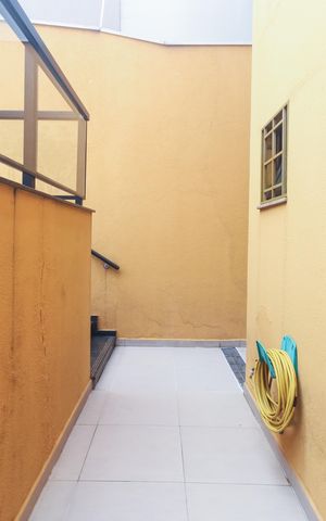Casa à venda com 220m², 4 quartos e 3 vagas Casa à venda com 220m², 4 quartos e 3 vagasQuintal