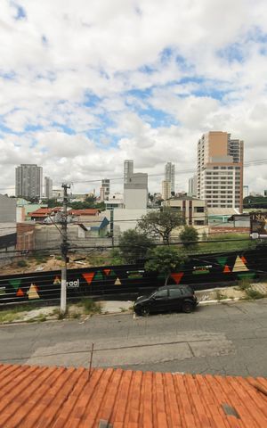 Casa à venda com 220m², 4 quartos e 3 vagas Casa à venda com 220m², 4 quartos e 3 vagasSuíte 2 - Vista