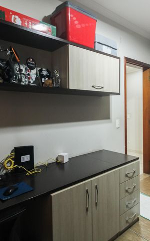 Casa à venda com 220m², 4 quartos e 3 vagas Casa à venda com 220m², 4 quartos e 3 vagasQuarto 2