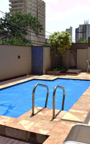 Apartamento para alugar com 124m², 3 quartos e 2 vagasÁrea comum - Piscina