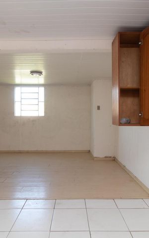Casa à venda com 342m², 5 quartos e 2 vagas Casa à venda com 342m², 5 quartos e 2 vagasCozinha - casa 2