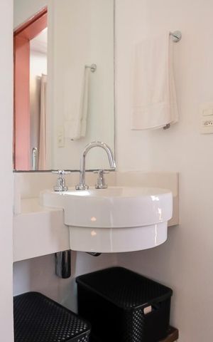 Apartamento à venda com 242m², 4 quartos e 2 vagasBanheiro quartos 1 e 2