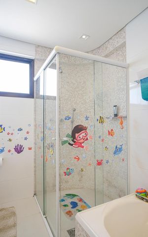 Apartamento à venda com 242m², 4 quartos e 2 vagasBanheiro da suíte 2