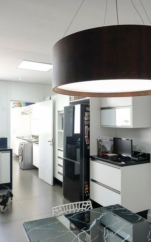 Apartamento à venda com 242m², 4 quartos e 2 vagasCozinha