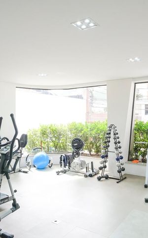 Apartamento à venda com 242m², 4 quartos e 2 vagasAcademia
