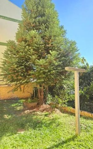 Casa à venda com 133m², 3 quartos e 2 vagas Casa à venda com 133m², 3 quartos e 2 vagasÁrea Externa