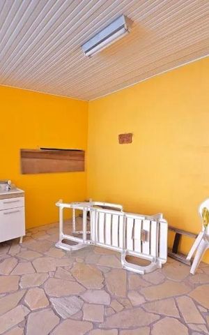 Casa à venda com 133m², 3 quartos e 2 vagas Casa à venda com 133m², 3 quartos e 2 vagasÁrea Externa
