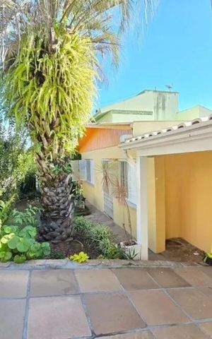 Casa à venda com 133m², 3 quartos e 2 vagas Casa à venda com 133m², 3 quartos e 2 vagasÁrea Externa