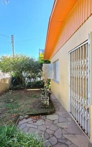 Casa à venda com 133m², 3 quartos e 2 vagas Casa à venda com 133m², 3 quartos e 2 vagasÁrea Externa