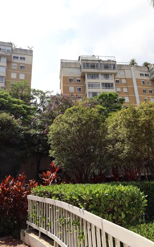 Apartamento para alugar com 280m², 3 quartos e 5 vagasFachada