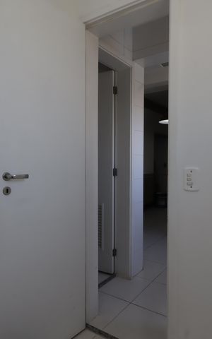 Apartamento para alugar com 280m², 3 quartos e 5 vagasQuarto de Serviço