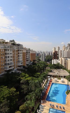 Apartamento para alugar com 280m², 3 quartos e 5 vagasVista