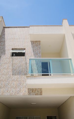 Casa à venda com 125m², 3 quartos e 2 vagasGaragem