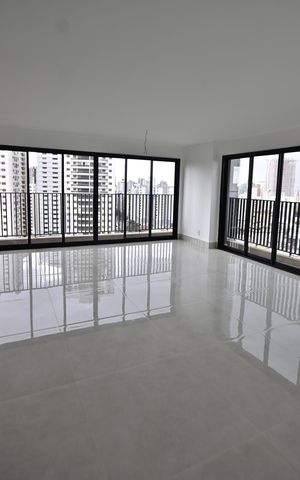 Apartamento para alugar com 150m², 3 quartos e 3 vagas