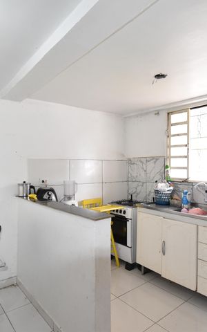 Casa de condomínio para alugar com 50m², 1 quarto e sem vagaCozinha