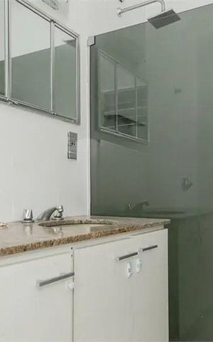 Apartamento para alugar com 118m², 3 quartos e 1 vaga Apartamento para alugar com 118m², 3 quartos e 1 vagaBanheiro 1