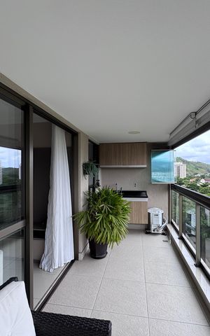 Apartamento à venda com 84m², 3 quartos e 1 vaga Apartamento à venda com 84m², 3 quartos e 1 vagaVaranda