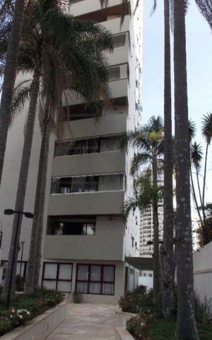 Apartamento à venda com 110m², 3 quartos e 2 vagas Apartamento à venda com 110m², 3 quartos e 2 vagasFachada