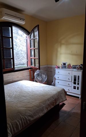 Casa para alugar com 60m², 2 quartos e 2 vagasQuarto 1