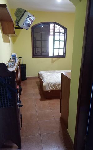 Casa para alugar com 60m², 2 quartos e 2 vagasQuarto 1