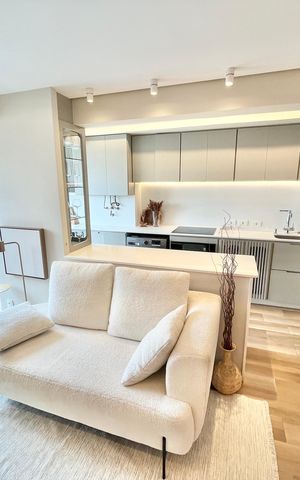 Apartamento à venda com 55m², 2 quartos e 1 vaga Apartamento à venda com 55m², 2 quartos e 1 vagaSala/Cozinha