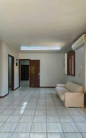 Casa para alugar com 150m², 2 quartos e 3 vagas Casa para alugar com 150m², 2 quartos e 3 vagasSala