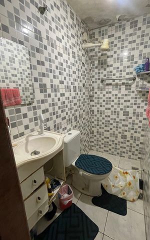 Casa para alugar com 60m², 2 quartos e sem vaga Casa para alugar com 60m², 2 quartos e sem vagaBanheiro