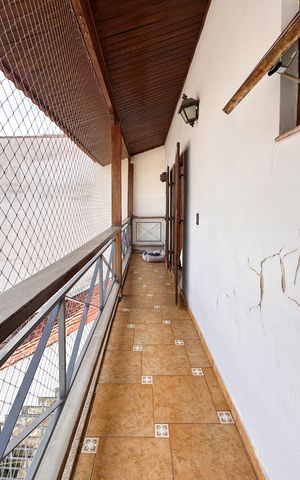 Casa à venda com 350m², 4 quartos e 4 vagas Casa à venda com 350m², 4 quartos e 4 vagasSacada da Suíte 3 e Quarto