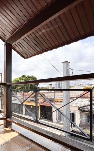 Casa à venda com 350m², 4 quartos e 4 vagas Casa à venda com 350m², 4 quartos e 4 vagasVaranda Suíte 2