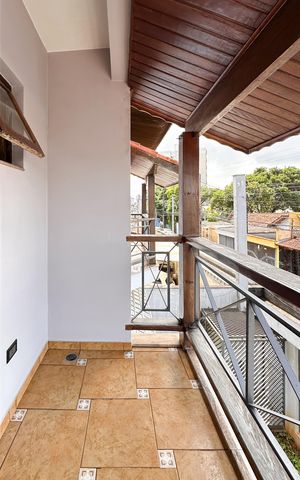 Casa à venda com 350m², 4 quartos e 4 vagas Casa à venda com 350m², 4 quartos e 4 vagasVaranda Suíte 1