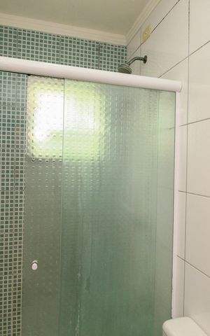 Apartamento para alugar com 108m², 2 quartos e 1 vaga Apartamento para alugar com 108m², 2 quartos e 1 vagaBanheiro da Suíte