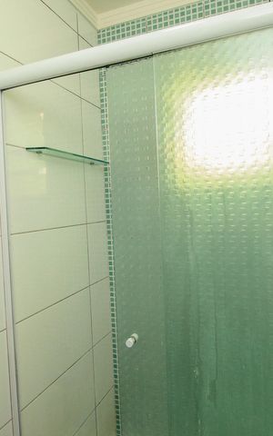 Apartamento para alugar com 108m², 2 quartos e 1 vaga Apartamento para alugar com 108m², 2 quartos e 1 vagaBanheiro da Suíte