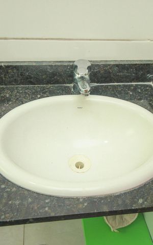 Apartamento para alugar com 108m², 2 quartos e 1 vaga Apartamento para alugar com 108m², 2 quartos e 1 vagaBanheiro da Suíte