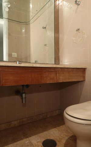 Apartamento para alugar com 450m², 5 quartos e 2 vagas Apartamento para alugar com 450m², 5 quartos e 2 vagasLavabo