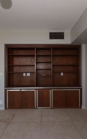 Apartamento para alugar com 450m², 5 quartos e 2 vagas Apartamento para alugar com 450m², 5 quartos e 2 vagasSala tv